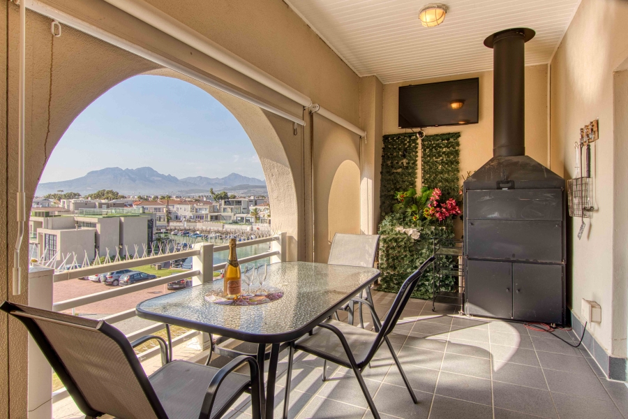 3 Bedroom Property for Sale in Harbour Island Western Cape